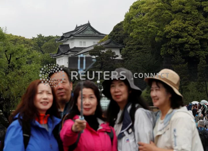 China group tours return to Japan but 'explosive spending' unlikely