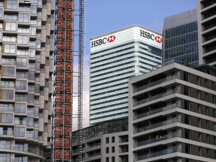 HSBC is downsizing its headquarters and leaving London's Canary Wharf