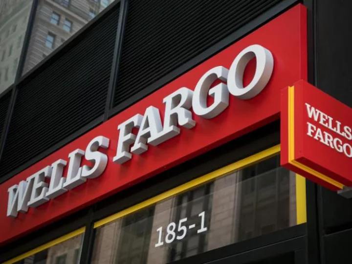 Customers report missing deposits from Wells Fargo bank accounts