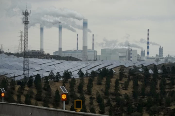 Shift to clean energy accelerating, but coal investments too high, report says