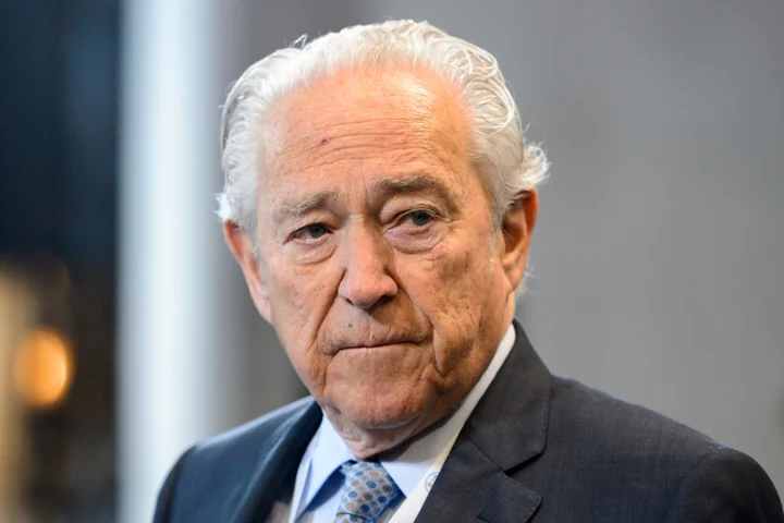 Rainer Gut, Who Transformed Credit Suisse, Dies at 91