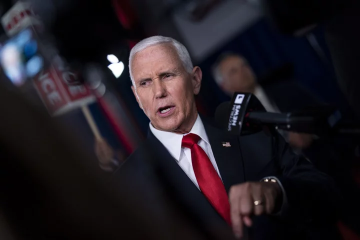 Pence Ends 2024 Campaign Against Trump in Sudden Early Exit