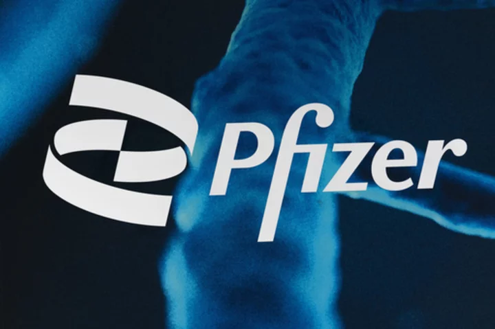 Pfizer trims expectations for 2023 with sales of COVID-19 vaccine, treatment, weaker than thought