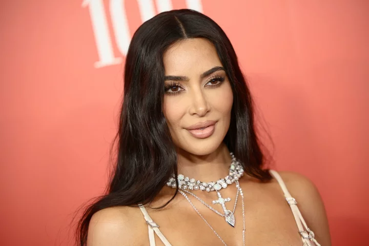Kim Kardashian Draws Crowds With Private Equity Pitch in Berlin