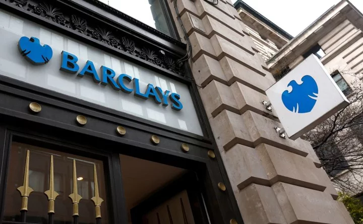 Barclays begins culling 3% of its dealmakers-sources