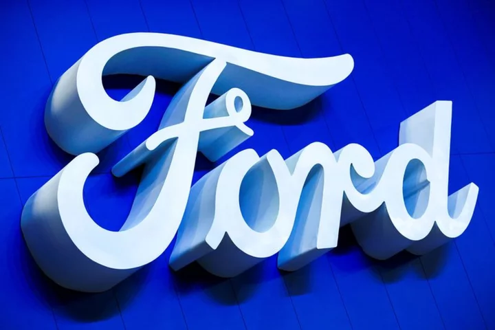 Canadian union Unifor names Ford as bargaining target among Detroit Three