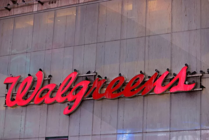 Walgreens cuts Cencora stake further in $674 million share sale