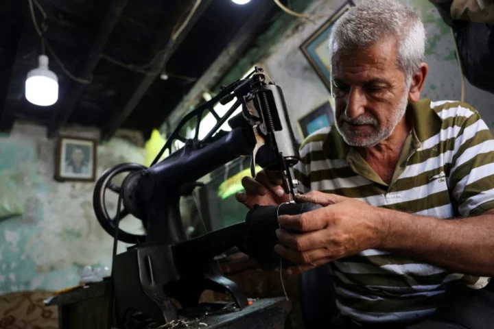 Lebanon economic crisis means more work for craftsmen