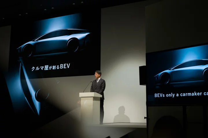 Toyota Faces Investor Admonition Over EVs at Annual Meeting