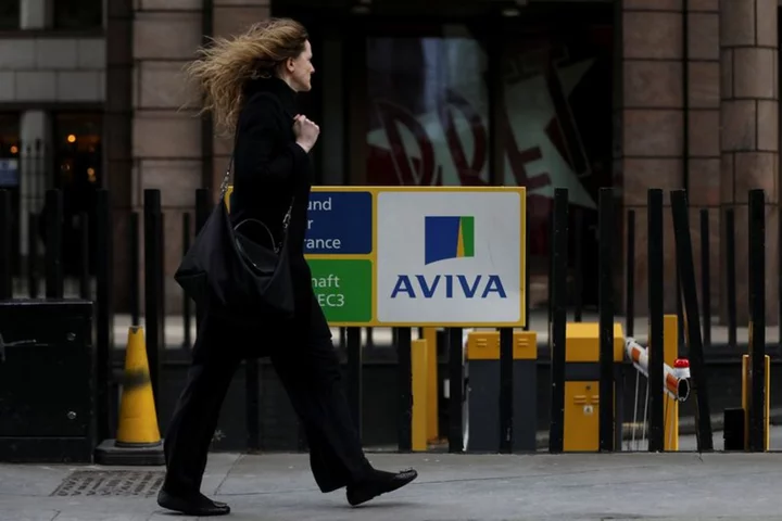 Aviva agrees to buy AIG's UK protection business for $563 million