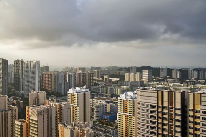 Singapore ‘Not Closed’ to Options for Moderating Rent Hikes