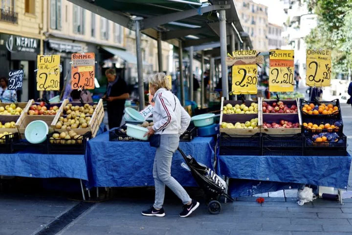 Food-loving French tighten belts as supermarket prices soar