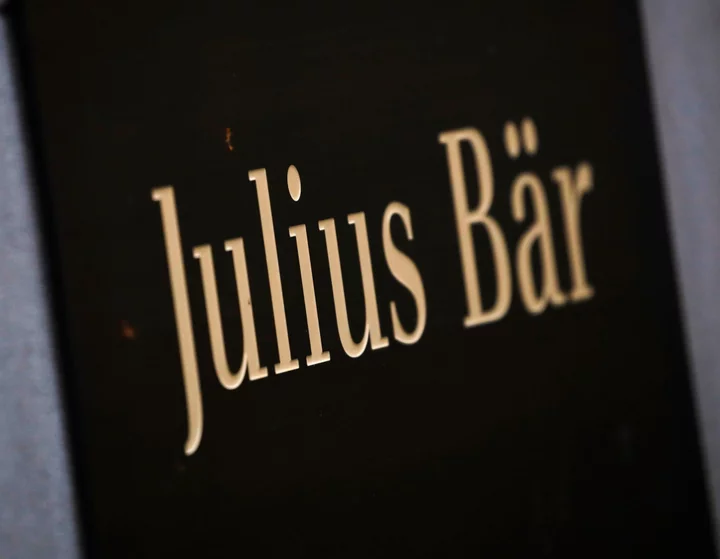 Julius Baer Profit Jumps With New Inflows From Credit Suisse