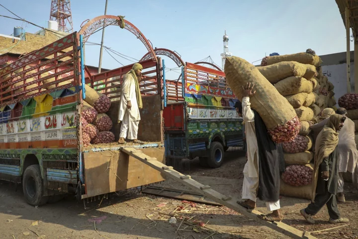 Pakistan May Seek More IMF Loans to Help Fragile Economy