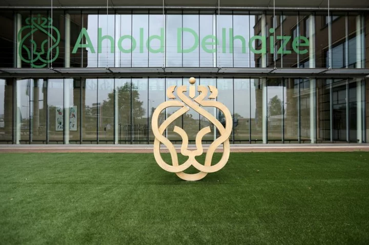 Ahold Delhaize boosted by U.S. sales