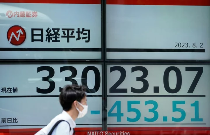 Asian markets fall on China property woes