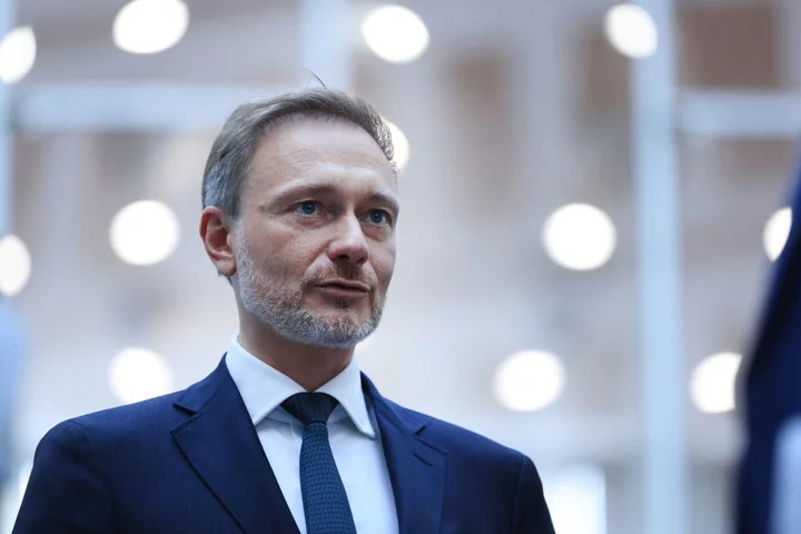 Germany’s Lindner Says Debt Will Be Cut, Rejects Taxation Rumors
