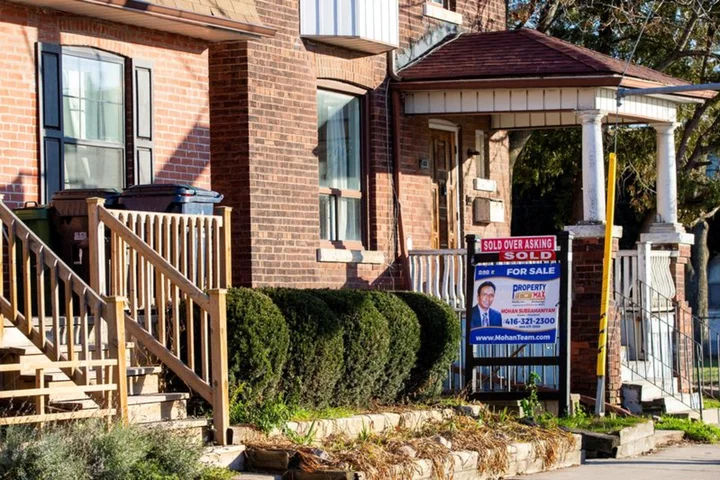 Toronto home prices fall for second straight month in July
