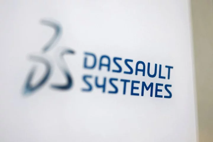 Dassault Systemes' flagship platform sales slow, but targets confirmed