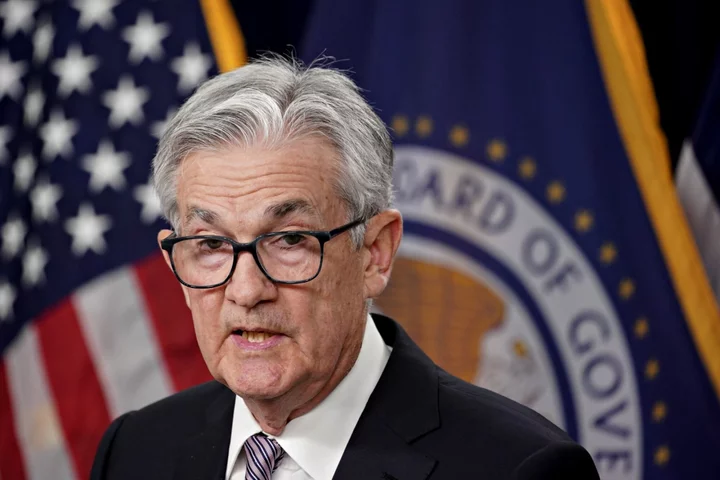 Fed Officials Lean Toward Pause in June, But Not Ready to Stop