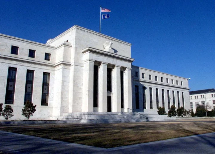 US banks report tighter credit, weaker loan demand -Fed survey
