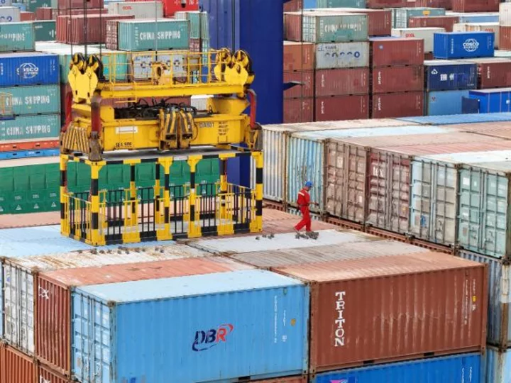 Trade between Russia and China is booming so much that shipping containers are 'piling up'