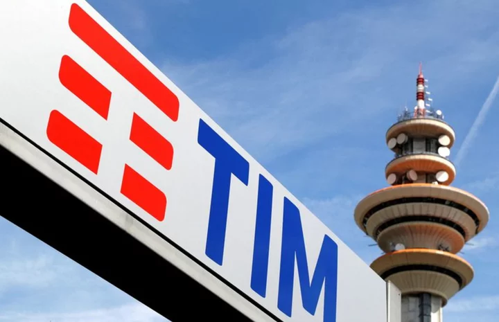 Telecom Italia core profit up 9% as grid share deal helps domestic sales