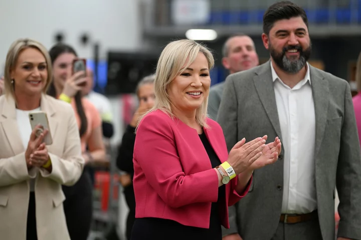 Sinn Fein Set for N.Ireland Election Win, Adds Pressure on DUP