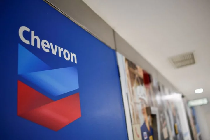 Chevron faces two-week total strike at Australia LNG projects