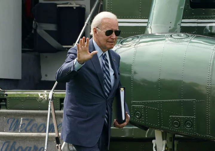 Biden urges automakers, union to make 'a fair agreement'