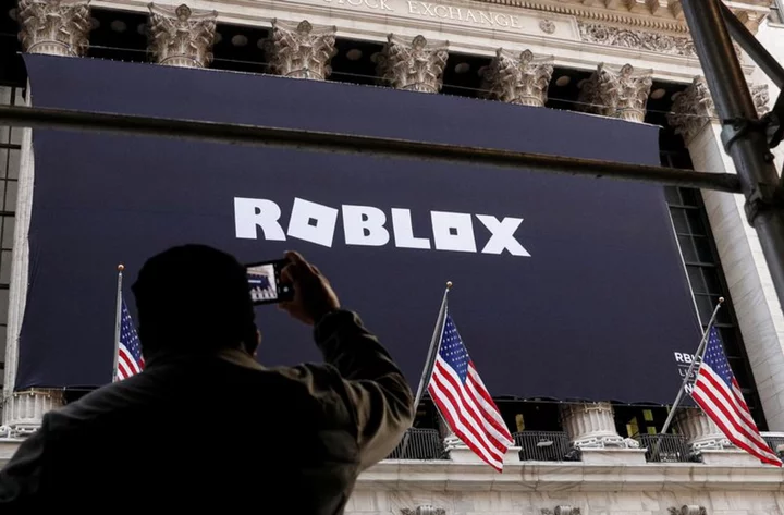 Roblox beats bookings estimates on higher in-game spending