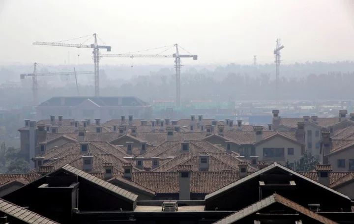 China's Jan-July property investment down 8.5% y/y