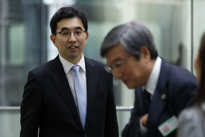 Rakuten Bank Sees Edge Over Rivals Once BOJ Ends Negative Interest Rates