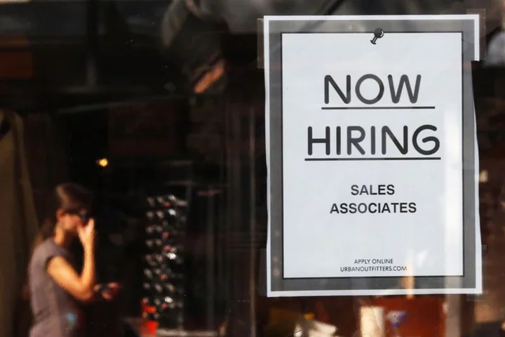 Exclusive-U.S. retailer holiday hiring to drop to levels last seen in 2018- report