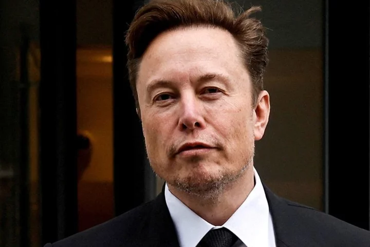 Elon Musk's bid to end tweet pre-approval faces skeptical court
