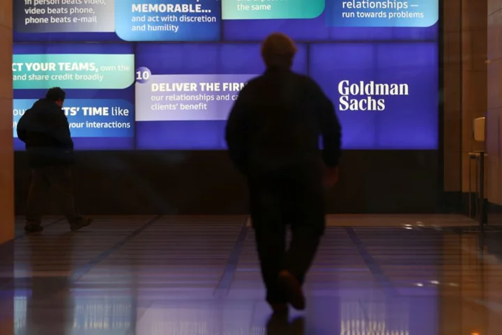 Exclusive-Goldman Sachs discusses bigger bonuses for top traders, dealmakers -sources