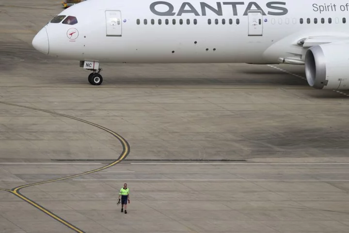 Australia's Qantas flags hit from higher fuel prices