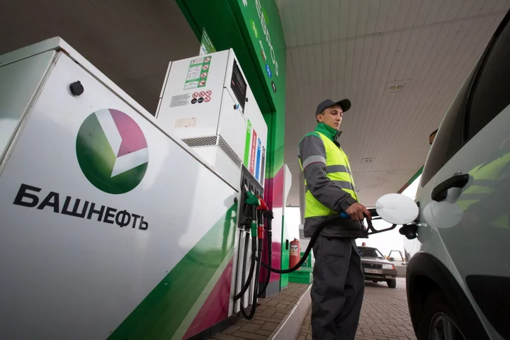 Russia Temporarily Limits Diesel and Gasoline Exports