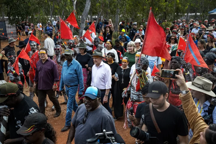 Australia’s PM Defiant Over Voice Vote at Indigenous Festival