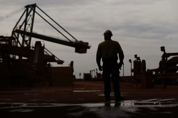Australian Ore Miner Fortescue Says Executive Exodus Reflects Green Shift