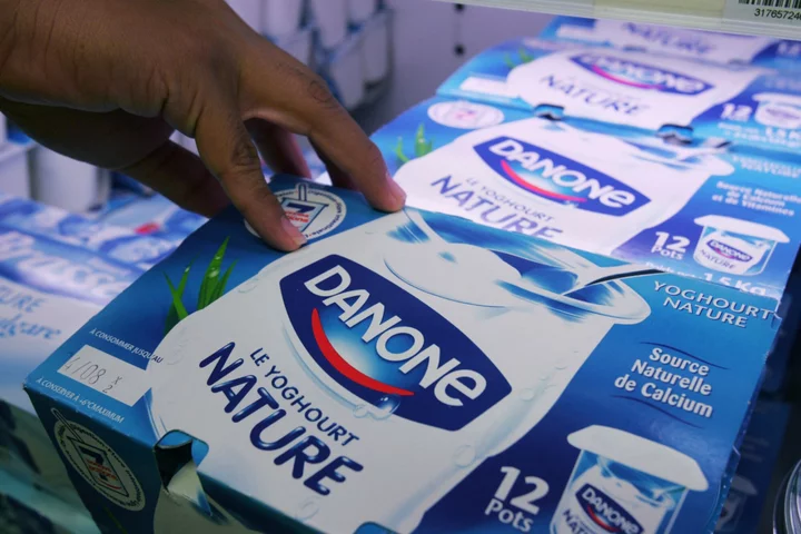 Danone Sales Gain as Yogurt Maker Shifts Costs to Consumers