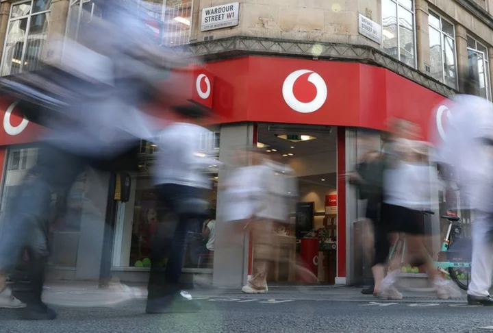 Vodafone hires Morgan Stanley to weigh options for its Spanish unit - Expansion