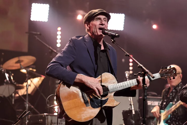 James Taylor Will Hold Concert for Biden in Fundraising Push