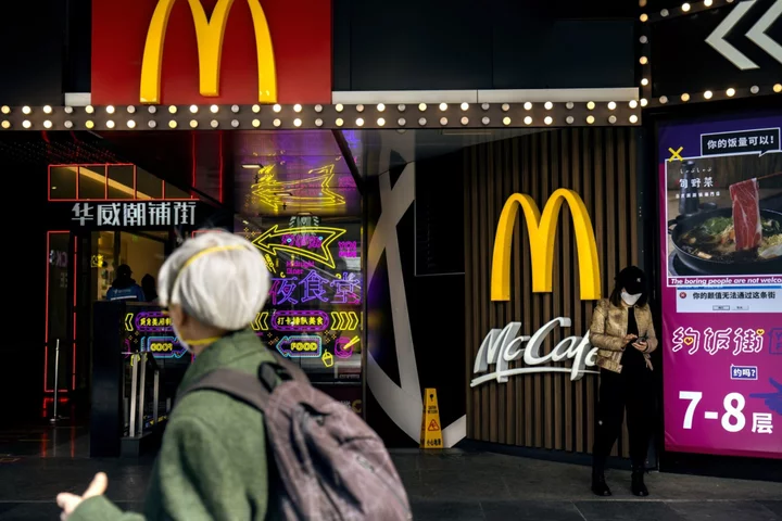 McDonald’s China Owners Carlyle, Trustar Plan $4 Billion Exit