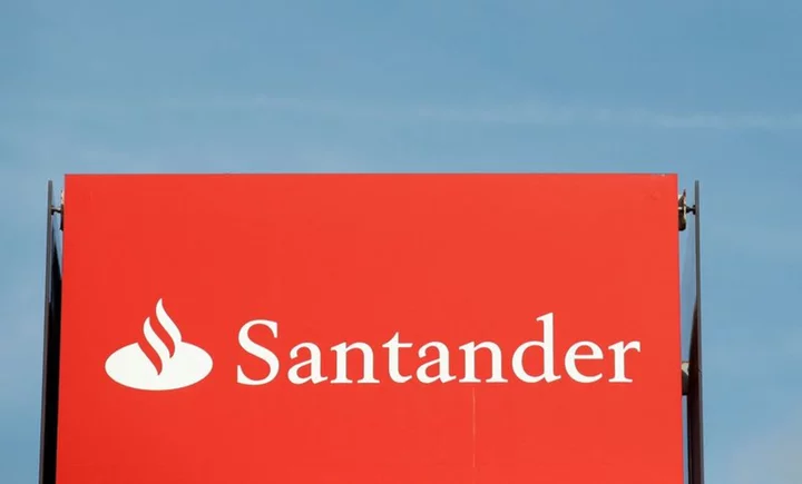 Santander appoints Pedro Castro e Almeida as Europe's regional head