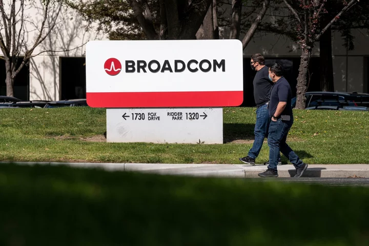 Broadcom Megabond Inches Closer as Firm Seals EU Merger Nod