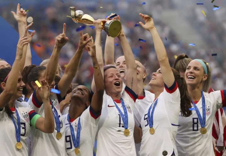 Visa re-ups sponsorship with US Soccer, equal investment in women