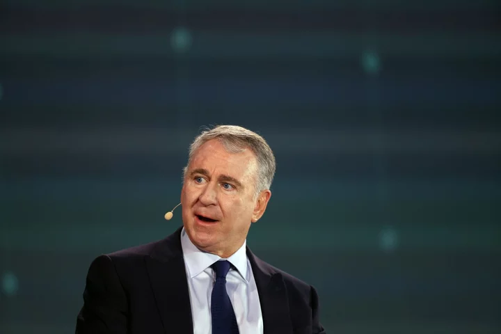 Ken Griffin Says Fed’s Credibility At Risk If It Cuts Rates Too Soon