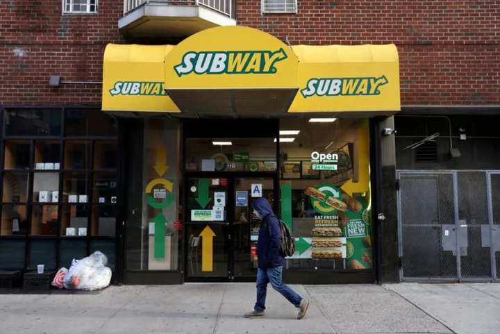 Sandwich chain Subway agrees to sell itself to Roark Capital