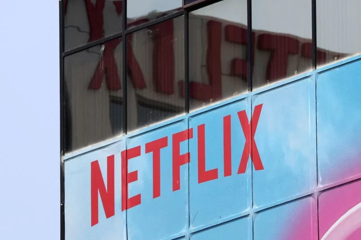 Netflix, Warner Bros partner with Verizon to offer discounted streaming bundle - source